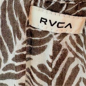 RVCA Blackish Brown cream high slits in front Leaf Strapy Print Maxi Dress